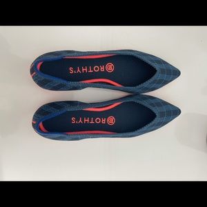 Rothy’s Indigo Gingham Points